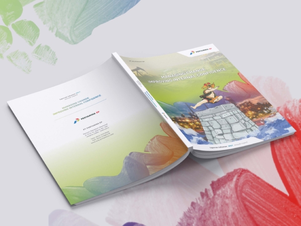 mockups-design.com / graficzny.com.pl