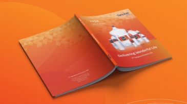 mockups-design.com / graficzny.com.pl