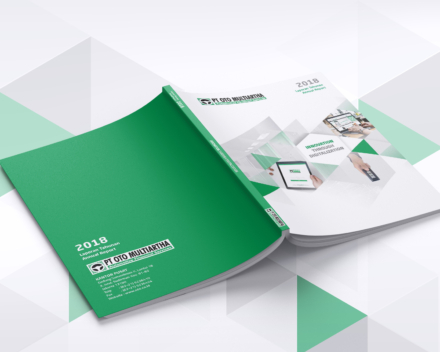 Jasa Pembuatan Desain Annual Report PT Oto Multiartha 2018 by Sooca Design (1)
